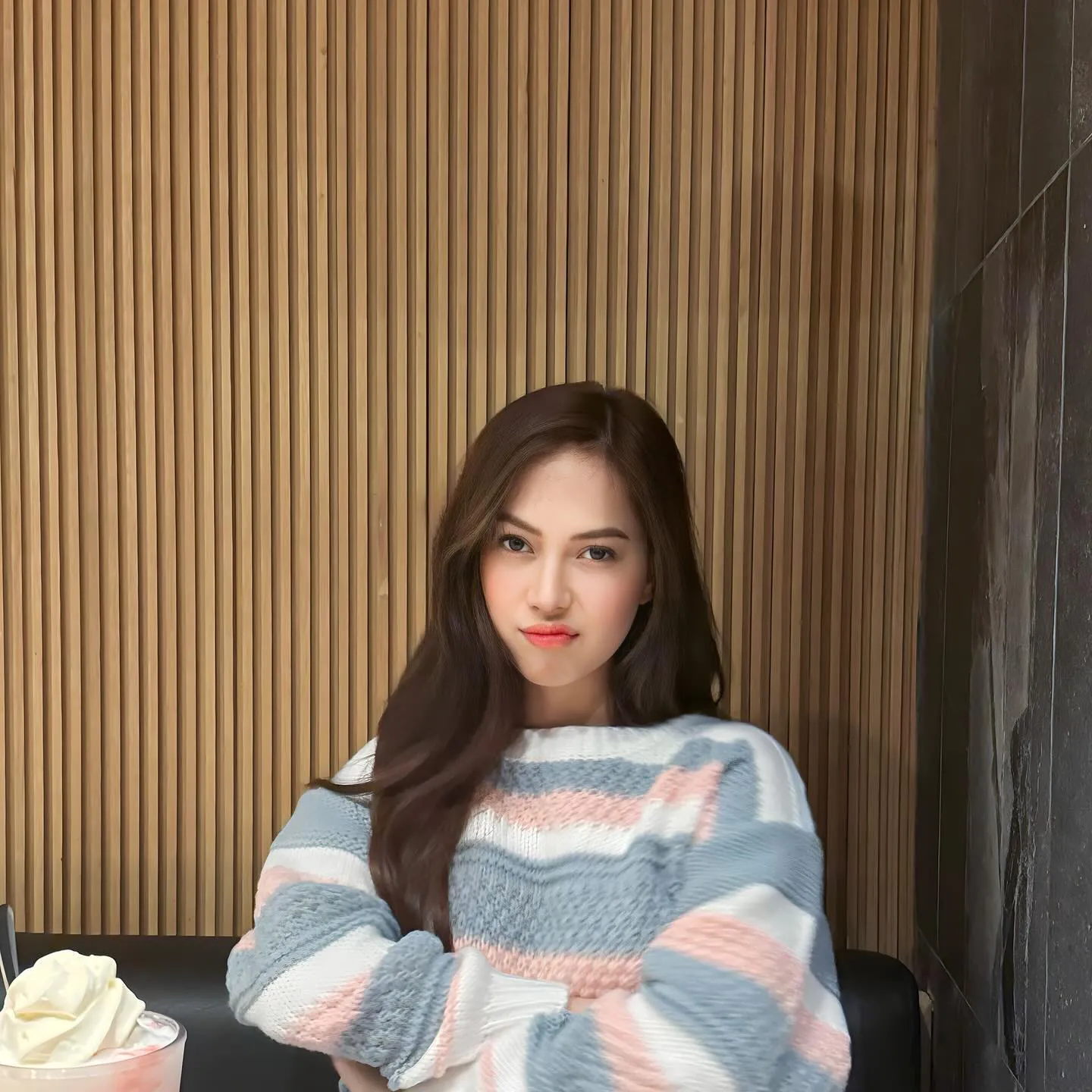 Alona Navarro - alona-navarro-sexy-21.webp